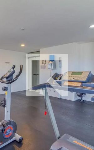 Apartamento para alugar com 52m², 1 quarto e 1 vaga Apartamento para alugar com 52m², 1 quarto e 1 vagaÁrea comum - Academia