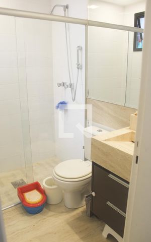 Apartamento à venda com 87m², 3 quartos e 2 vagas Apartamento à venda com 87m², 3 quartos e 2 vagasBanho social/lavabo