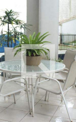 Apartamento à venda com 67m², 3 quartos e 1 vagaÁrea comum