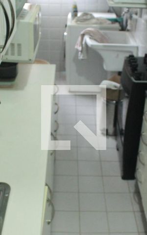 Apartamento à venda com 67m², 3 quartos e 1 vagaCozinha