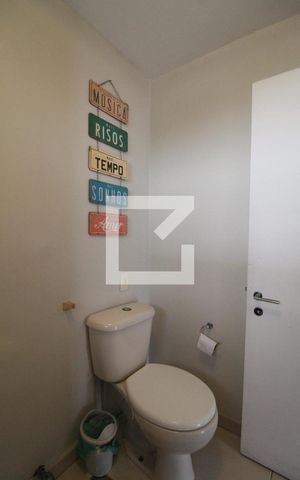 Apartamento à venda com 190m², 3 quartos e 2 vagas Apartamento à venda com 190m², 3 quartos e 2 vagasLavabo