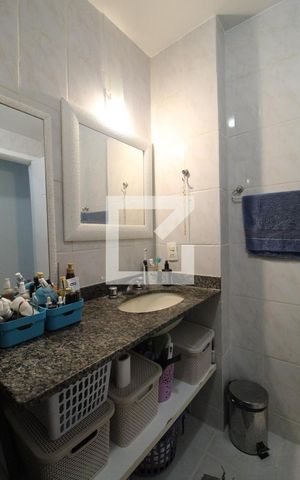 Apartamento à venda com 190m², 3 quartos e 2 vagas Apartamento à venda com 190m², 3 quartos e 2 vagasBanheiro Social