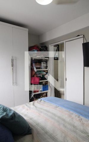 Apartamento à venda com 190m², 3 quartos e 2 vagas Apartamento à venda com 190m², 3 quartos e 2 vagasSuíte