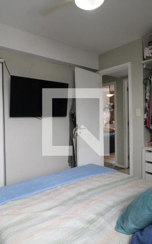 Apartamento à venda com 190m², 3 quartos e 2 vagas Apartamento à venda com 190m², 3 quartos e 2 vagasSuíte