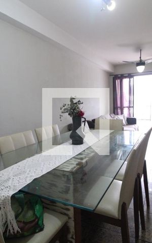 Apartamento à venda com 190m², 3 quartos e 2 vagas Apartamento à venda com 190m², 3 quartos e 2 vagasSala