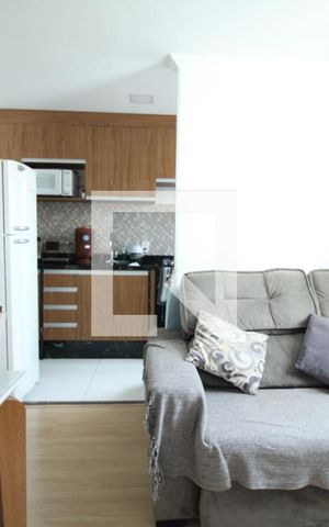 Apartamento à venda com 45m², 2 quartos e sem vagaSala