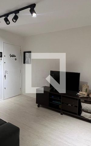 Apartamento para alugar com 71m², 2 quartos e sem vaga Apartamento para alugar com 71m², 2 quartos e sem vagaSala de TV