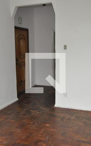 Apartamento para alugar com 70m², 2 quartos e sem vagaSala