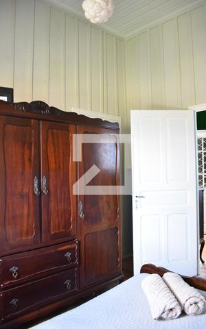 Casa para alugar com 218m², 2 quartos e 2 vagasQuarto 1