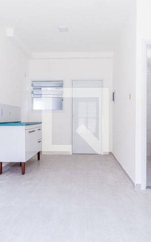 Studio para alugar com 20m², 1 quarto e sem vaga Studio para alugar com 20m², 1 quarto e sem vagaQuarto