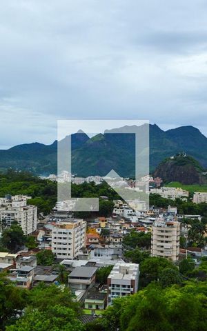 Apartamento à venda com 164m², 3 quartos e 1 vaga Apartamento à venda com 164m², 3 quartos e 1 vagaVista da Suíte