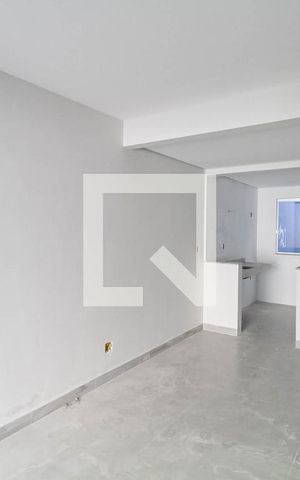Casa à venda com 70m², 2 quartos e 1 vaga Casa à venda com 70m², 2 quartos e 1 vagaSala