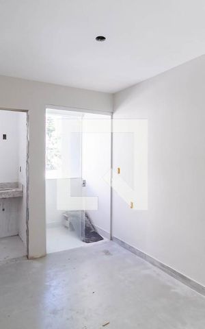 Casa à venda com 70m², 2 quartos e 1 vaga Casa à venda com 70m², 2 quartos e 1 vagaSuíte