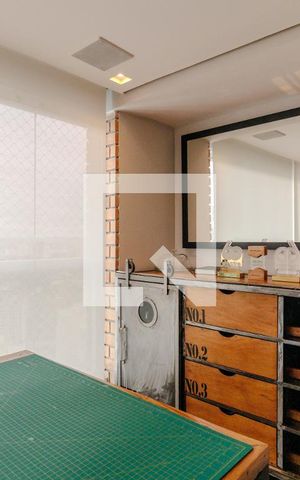 Apartamento à venda com 169m², 3 quartos e 4 vagas Apartamento à venda com 169m², 3 quartos e 4 vagasSala