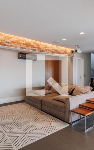 Apartamento à venda com 169m², 3 quartos e 4 vagas Apartamento à venda com 169m², 3 quartos e 4 vagasSala