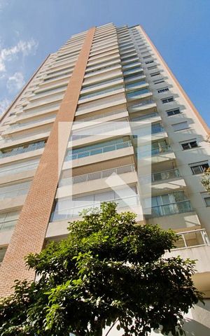 Apartamento à venda com 169m², 3 quartos e 4 vagas Apartamento à venda com 169m², 3 quartos e 4 vagasFachada