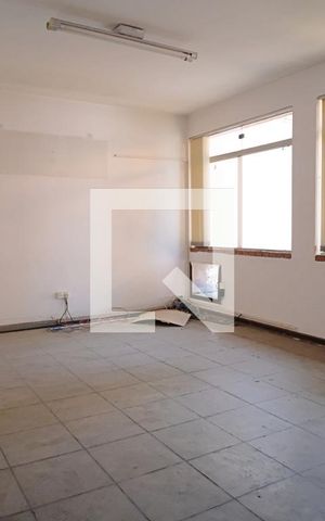 Casa para alugar com 340m², 4 quartos e 3 vagasSalão