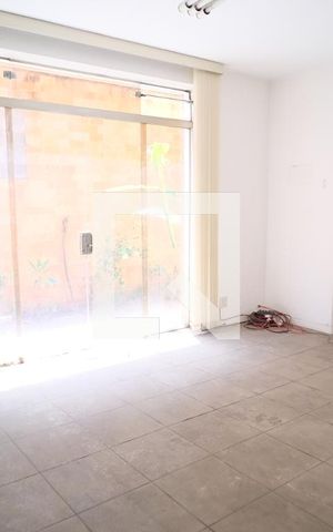 Casa para alugar com 340m², 4 quartos e 3 vagasSala 2