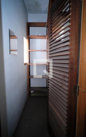 Casa para alugar com 340m², 4 quartos e 3 vagasCloset