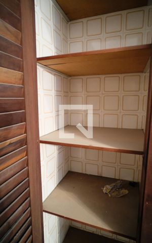 Casa para alugar com 340m², 4 quartos e 3 vagasBanheiro da Suíte 2