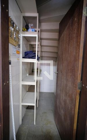 Casa para alugar com 340m², 4 quartos e 3 vagasDespensa