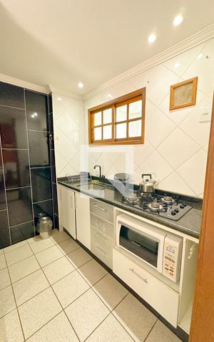 Casa de condomínio para alugar com 98m², 2 quartos e 1 vagaCozinha