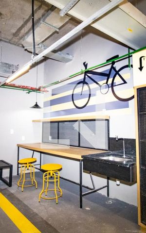 Studio à venda com 25m², 1 quarto e sem vaga Studio à venda com 25m², 1 quarto e sem vagaÁrea comum -Bicicletário, oficina