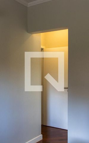 Casa de condomínio à venda com 422m², 4 quartos e 4 vagas Casa de condomínio à venda com 422m², 4 quartos e 4 vagasSUITE 1