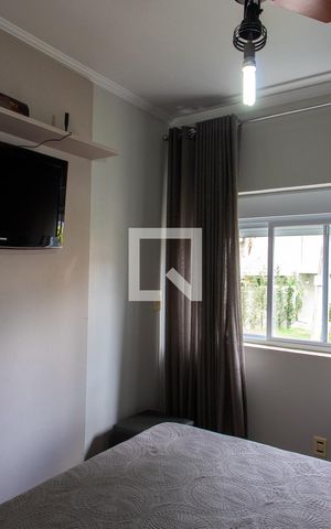 Casa de condomínio à venda com 422m², 4 quartos e 4 vagas Casa de condomínio à venda com 422m², 4 quartos e 4 vagasQUARTO 3