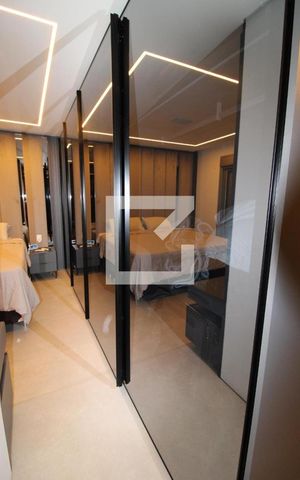 Apartamento à venda com 211m², 3 quartos e 3 vagasCloset da suíte 1