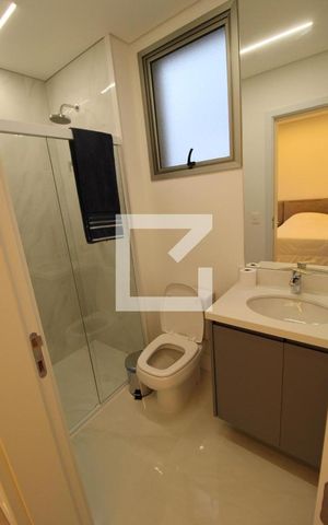 Apartamento à venda com 211m², 3 quartos e 3 vagasBanheiro da Suíte 2