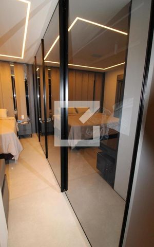 Apartamento à venda com 211m², 3 quartos e 3 vagasCloset da suíte 1