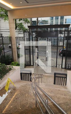 Apartamento à venda com 211m², 3 quartos e 3 vagasEntrada