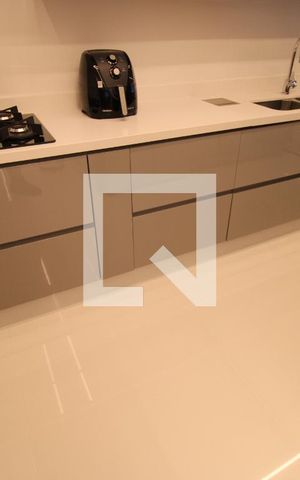 Apartamento à venda com 211m², 3 quartos e 3 vagasCozinha - Armários