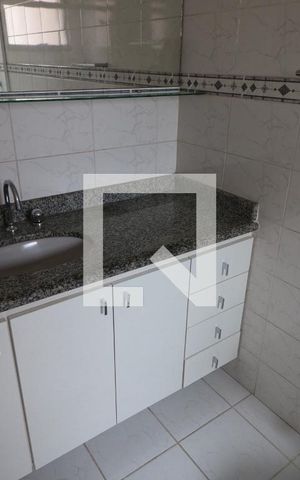 Apartamento para alugar com 125m², 3 quartos e 3 vagas Apartamento para alugar com 125m², 3 quartos e 3 vagasBanheiro da Suíte