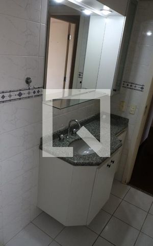 Apartamento para alugar com 125m², 3 quartos e 3 vagas Apartamento para alugar com 125m², 3 quartos e 3 vagasBanheiro