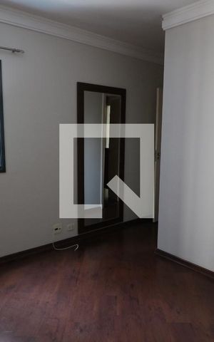 Apartamento para alugar com 125m², 3 quartos e 3 vagas Apartamento para alugar com 125m², 3 quartos e 3 vagasSuíte