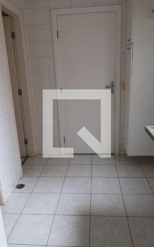 Apartamento para alugar com 125m², 3 quartos e 3 vagas Apartamento para alugar com 125m², 3 quartos e 3 vagasÁrea de Serviço