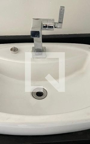 Casa para alugar com 40m², 1 quarto e sem vaga Casa para alugar com 40m², 1 quarto e sem vagaBanheiro
