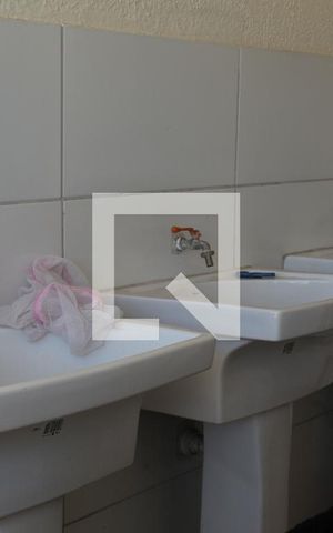 Casa para alugar com 40m², 1 quarto e sem vagaÁrea de Serviço