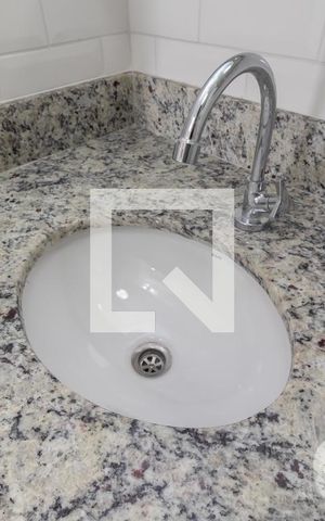 Apartamento para alugar com 49m², 2 quartos e 1 vagaBanheiro 2