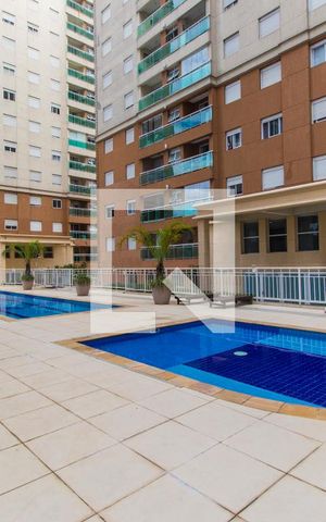 Apartamento para alugar com 60m², 2 quartos e 1 vagaPiscina