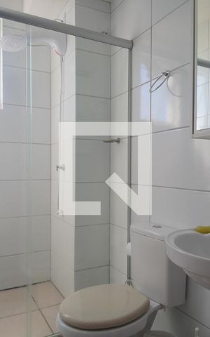 Apartamento à venda com 56m², 2 quartos e 1 vaga Apartamento à venda com 56m², 2 quartos e 1 vagaBanheiro