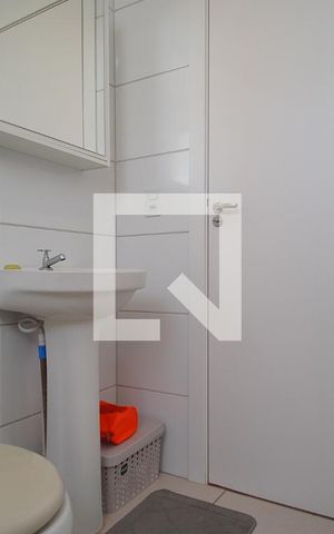 Apartamento à venda com 56m², 2 quartos e 1 vaga Apartamento à venda com 56m², 2 quartos e 1 vagaBanheiro