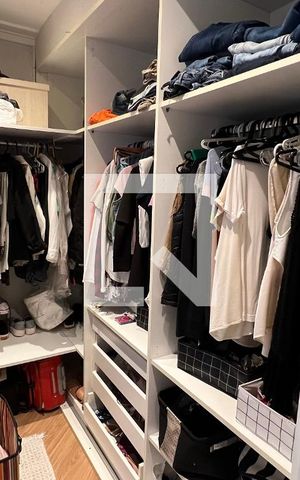 Studio à venda com 50m², 1 quarto e 1 vaga Studio à venda com 50m², 1 quarto e 1 vagaCloset
