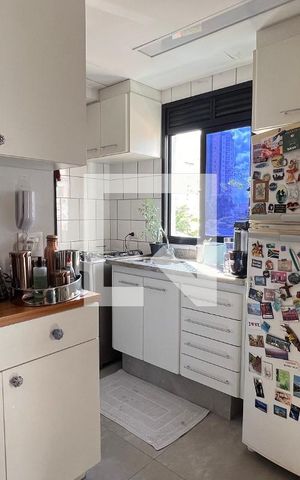 Studio à venda com 50m², 1 quarto e 1 vaga Studio à venda com 50m², 1 quarto e 1 vagaCozinha - Armários