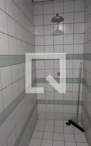 Studio à venda com 50m², 1 quarto e 1 vaga Studio à venda com 50m², 1 quarto e 1 vagaDucha