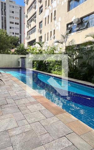 Studio à venda com 50m², 1 quarto e 1 vaga Studio à venda com 50m², 1 quarto e 1 vagaPiscina