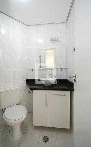 Apartamento para alugar com 73m², 3 quartos e 2 vagasBanheiro