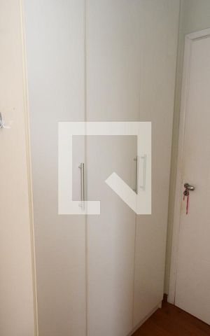 Apartamento para alugar com 73m², 3 quartos e 2 vagasQuarto 2